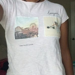 Light pink shirt with design